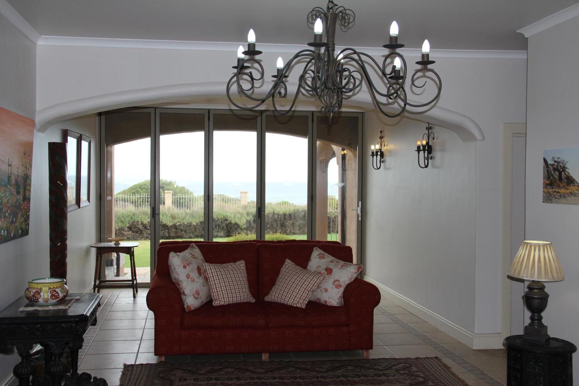 On The Cliff Guest House Hermanus Bagian luar foto